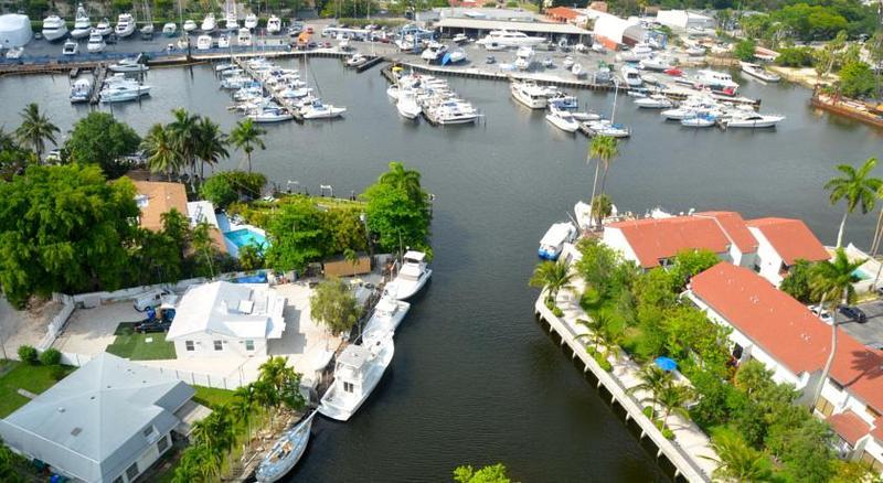Riviera Luxury Living At River Oaks Marina And Tower Miami Zewnętrze zdjęcie