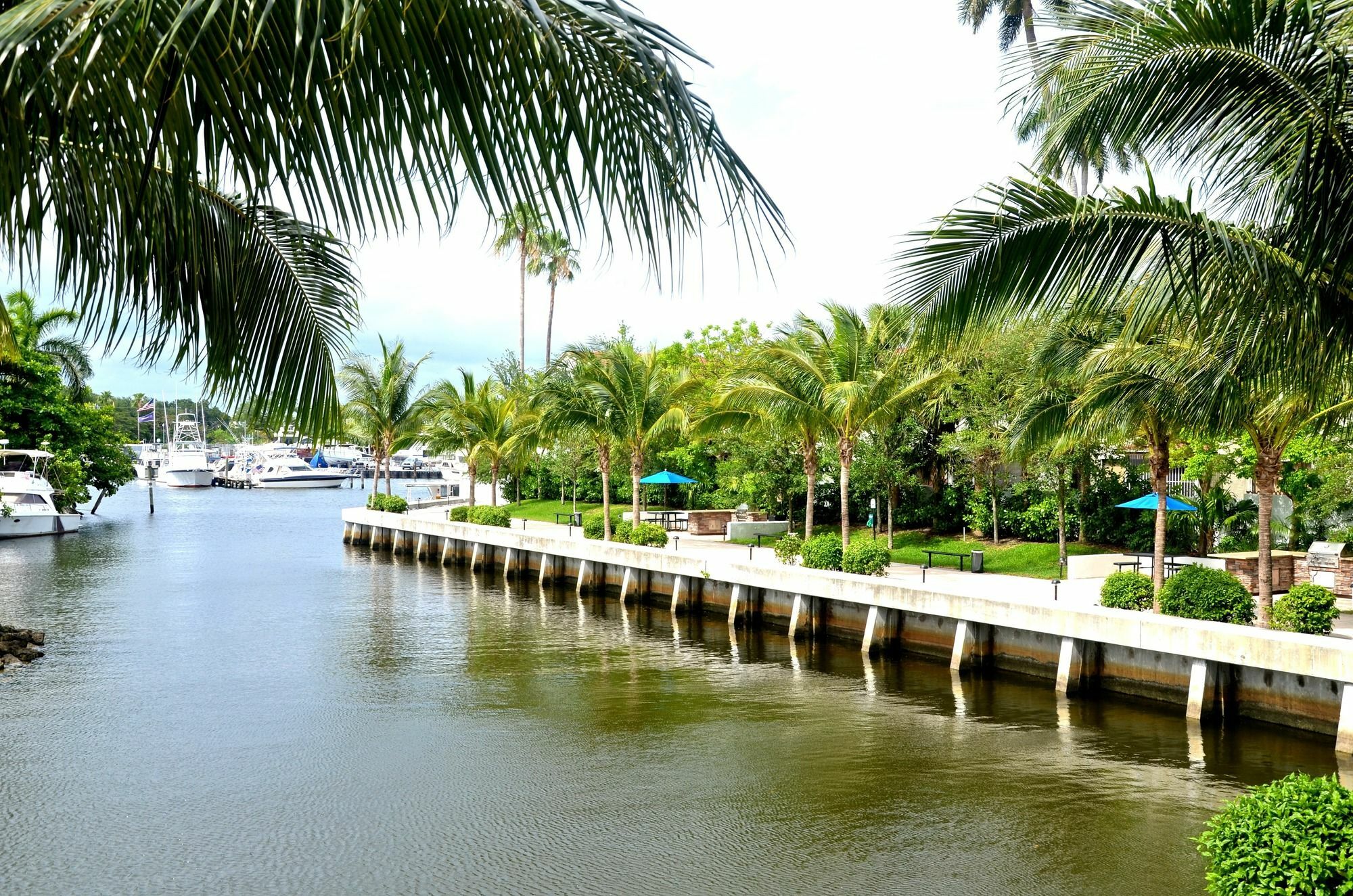 Riviera Luxury Living At River Oaks Marina And Tower Miami Zewnętrze zdjęcie