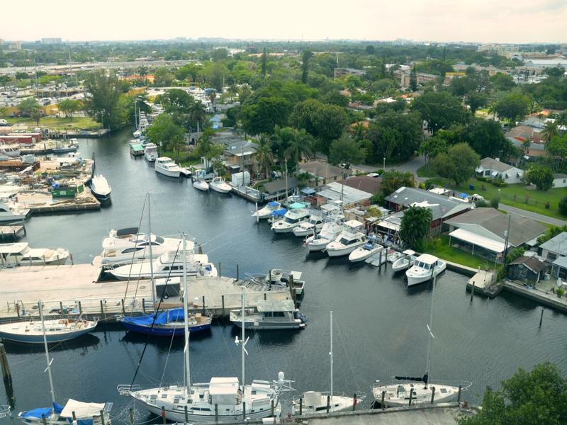 Riviera Luxury Living At River Oaks Marina And Tower Miami Zewnętrze zdjęcie