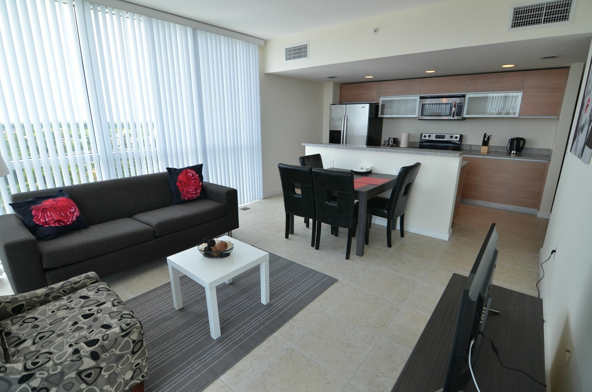Riviera Luxury Living At River Oaks Marina And Tower Miami Zewnętrze zdjęcie