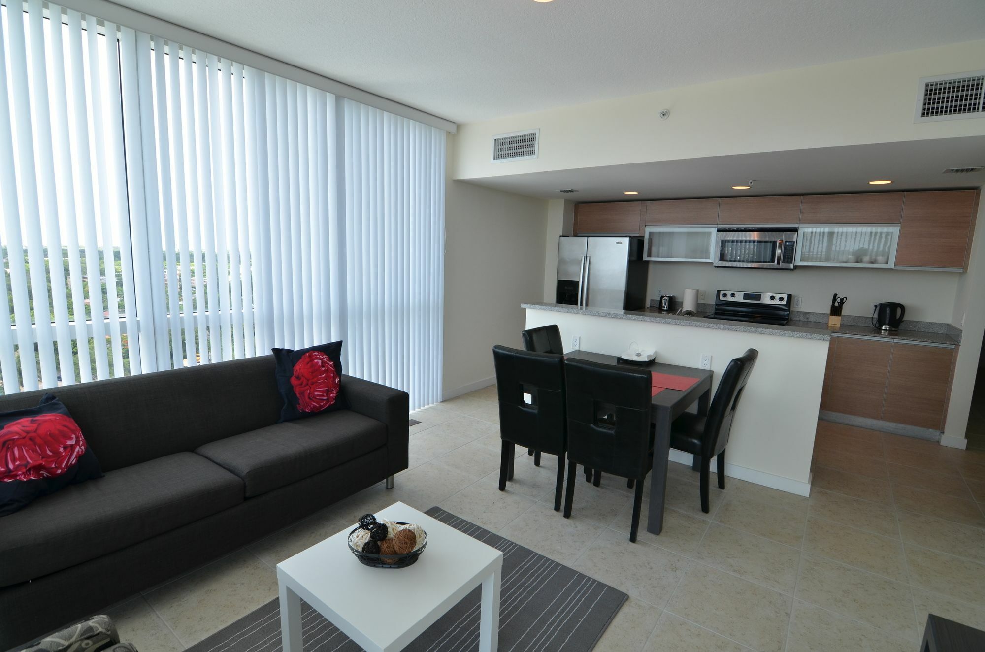 Riviera Luxury Living At River Oaks Marina And Tower Miami Zewnętrze zdjęcie